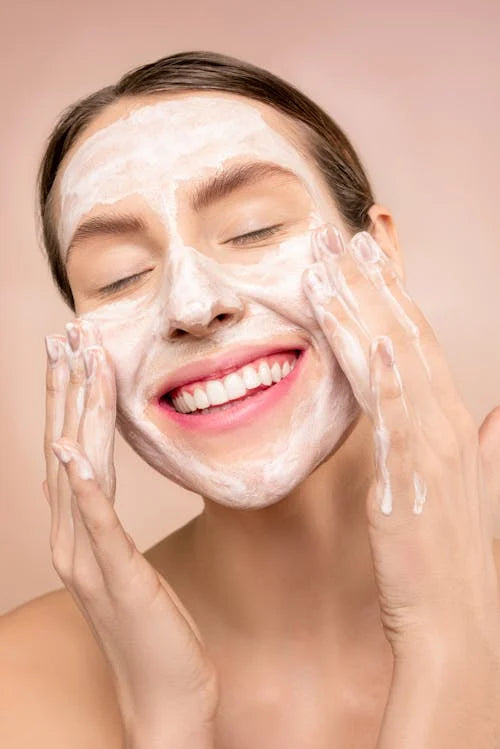 How To Build a Simple Skincare Routine